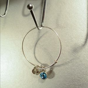 🔸 EVERYTHING IS $15 🔸